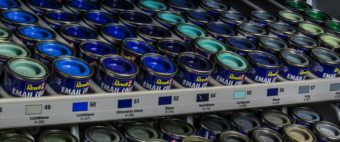 Revell Email Color