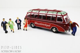 Schuco 26692 Setra S6 met figuren Wandervogel