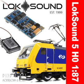 ESU 58412 LokSound 5 TRAXX PluX22