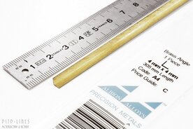 Albion-Alloys-A4-Messing-Hoekprofiel-4mmx4mm