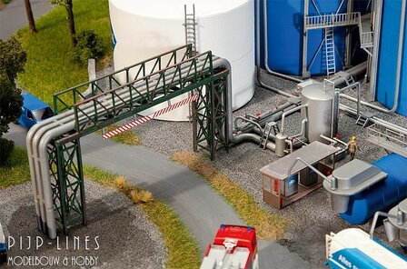 Faller 130487 Pijpleidingen en afvulinstallatie 1:87