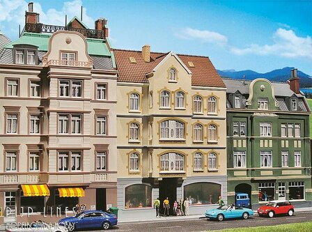 Faller 130447 Stadhuis met caf&eacute; 1:87