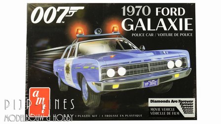 AMT 1172 Ford Galaxie Police James Bond 007