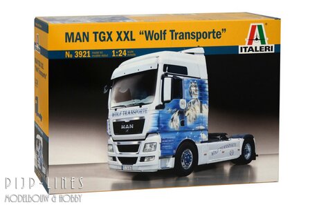 Italeri 3921 MAN TGX XXL Wolf Transport