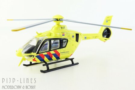 Schuco 26648 Airbus H135 Traumahelikopter
