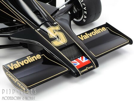 Tamiya 12037 Lotus type 78 met foto-geetste onderdelen