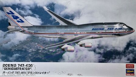 Hasegawa 10832 Boeing 747-400 Demonstrator