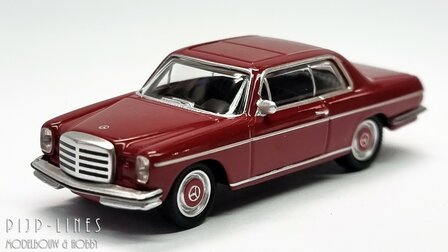 Schuco 26763 Mercedes-Benz -/8 sedan