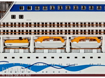 Revell 05230 Cruiseschip Aida