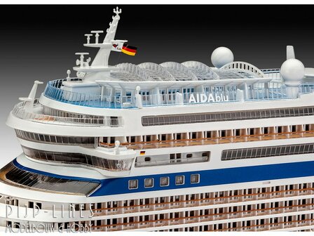 Revell 05230 Cruiseschip Aida