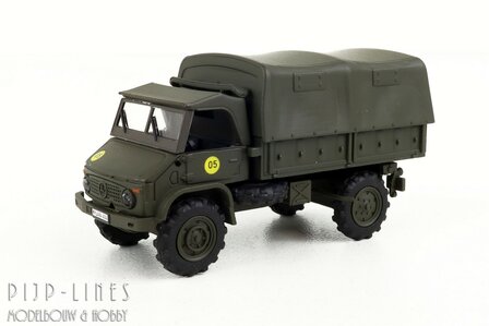 Schuco 26805 MB Unimog S404 Pickup