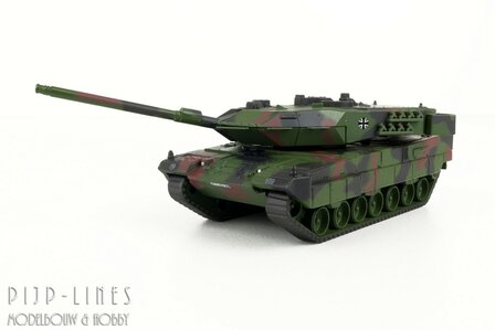 Schuco 26800 Kpz Leopard 2A6 Tank