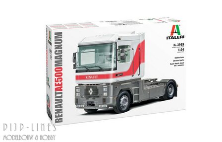Italeri 3969 Renault AE500 Magnum