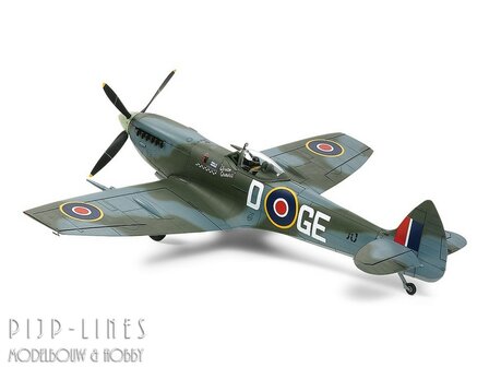 Tamiya 60321 Supermarine Spitfire Mk.XVIe