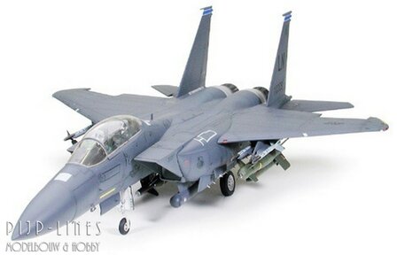 Tamiya 60312 Boeing F-15E Strike Eagle