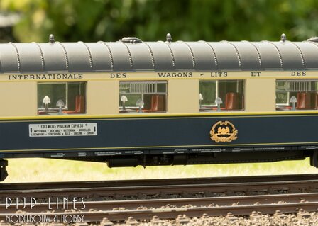 TRIX 26470 CIWL Pullman rijtuigen set EDELWEISS