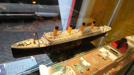 Academy 14226 RMS Titanic &quot;Premium model&quot; (Photo-ets &amp; LED licht) 1:400