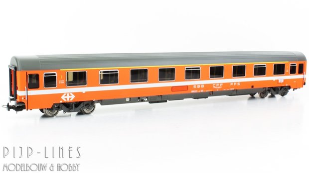 Piko 58531 SBB sneltrein rijtuig 1e klas Eurofima