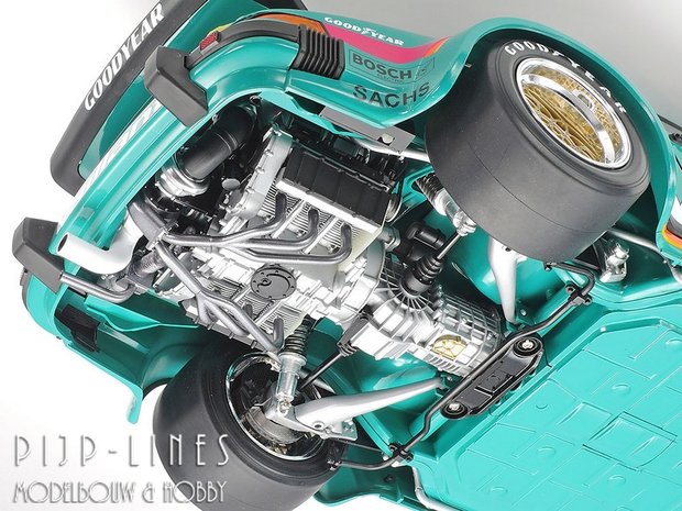 Tamiya 12056 Porsche 934 Vaillant