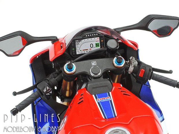 Tamiya 14138 Honda CBR Fireblade