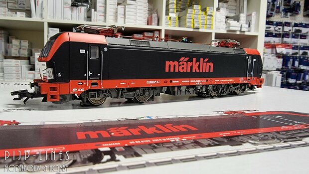 Occasion Marklin 36161 BR 193 Vectron met vitrine Store model 2020