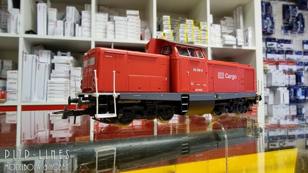 Occasion Roco DB Diesellocomotief BR 212 DCC Digitaal
