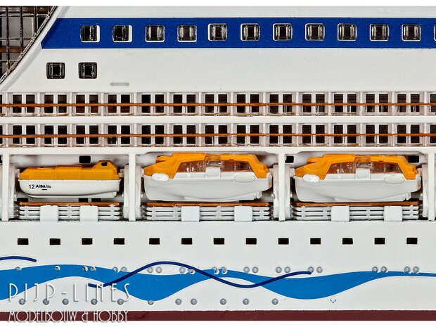 Revell 05230 Cruiseschip Aida
