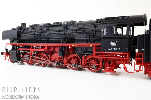 Brawa 70044 DB Stoomlocomotief BR 043 666-7 DC Analoog