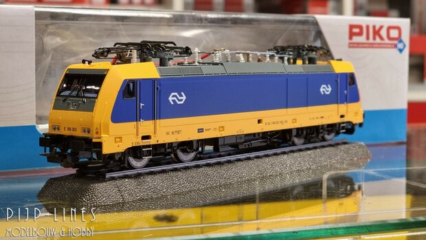 Occasion Piko 59862 NS E-lok Traxx E-186 002 AC Digitaal