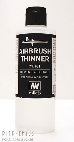 vallejo_airbrush_thinner_200ml