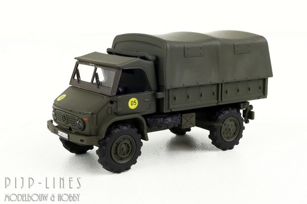 Schuco 26805 MB Unimog S404 Pickup