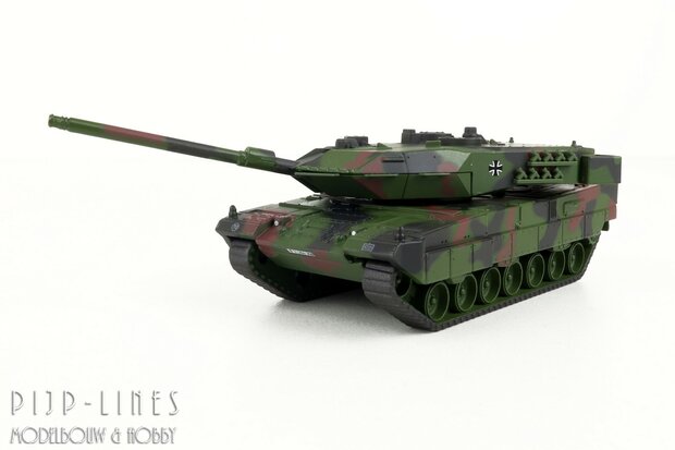 Schuco 26800 Kpz Leopard 2A6 Tank