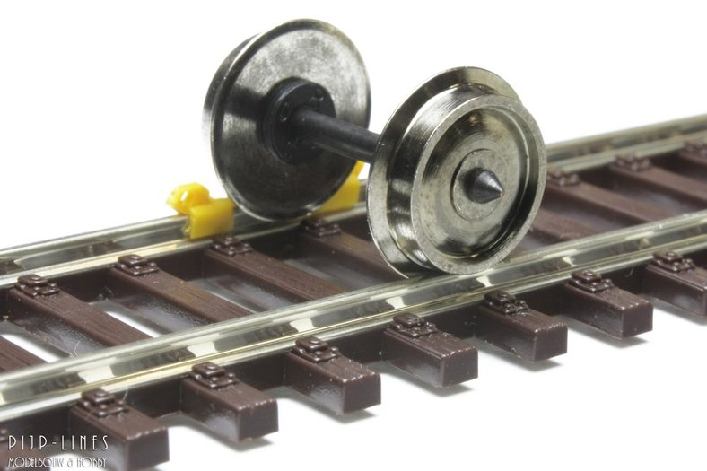 ROCO 40182 DC Radsatz 11mm (1 Paar) zweia
