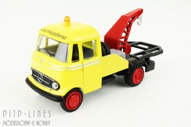 Mercedes-Benz L319 Sleepdienst