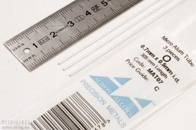 Micro Aluminium buis. 0.7mm x 0.1mm x 0.5mm