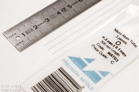 Micro Aluminium buis. 0.3mm x 0.1mm x 0.1mm